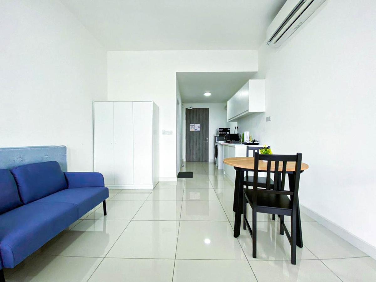 Continew Residences Trx Lux Pool View Kuala Lumpur Exterior photo